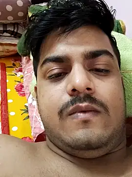 Snapshot of sethgamble000777 chatting on February 12, 4:44 am sethgamble000777 online show from February 12, 4:44 am