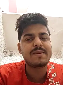 Snapshot of sethgamble000777 chatting on February 19, 4:44 am sethgamble000777 online show from February 19, 4:44 am