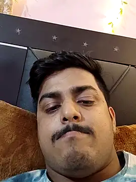 Snapshot of sethgamble000777 chatting on February 23, 5:07 pm sethgamble000777 online show from February 23, 5:07 pm