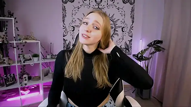 VeronicaAndersen online show from March 2, 5:58 pm