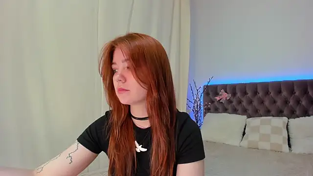 Ella Mayers online show from March 17, 12:41 am