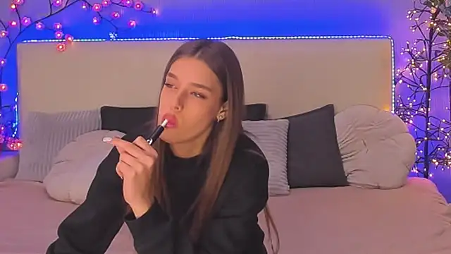 Snapshot of melissacrayzy chatting on March 5, 5:47 am melissacrayzy online show from March 5, 5:47 am