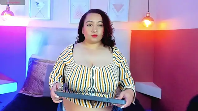kattarina  online show from February 21, 1:00 pm
