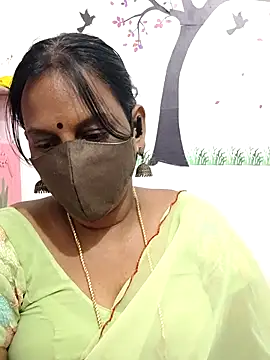 Snapshot of Tamil_Meera12 chatting on June 26, 7:46 am Tamil Meera12 online show from June 26, 7:46 am