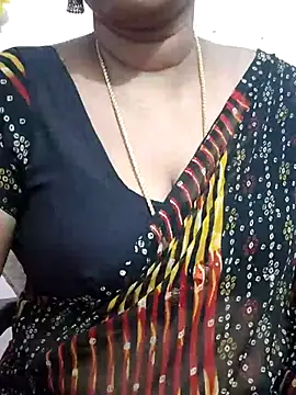 Snapshot of Tamil_Meera12 chatting on July 10, 3:11 am Tamil Meera12 online show from July 10, 3:11 am