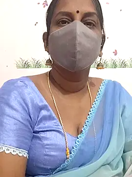 Snapshot of Tamil_Meera12 chatting on July 16, 5:19 pm Tamil Meera12 online show from July 16, 5:19 pm