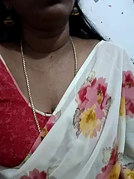 Snapshot of Tamil_Meera12 chatting on July 28, 12:34 pm Tamil Meera12 online show from July 28, 12:34 pm