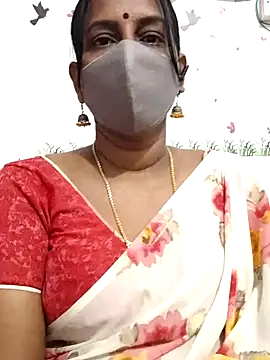 Snapshot of Tamil_Meera12 chatting on July 29, 3:26 am Tamil Meera12 online show from July 29, 3:26 am