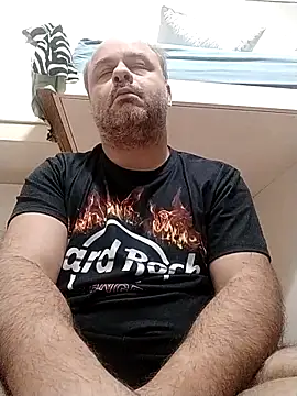 NAvoglia online show from October 17, 6:10 pm