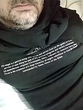 NAvoglia online show from November 26, 5:14 pm