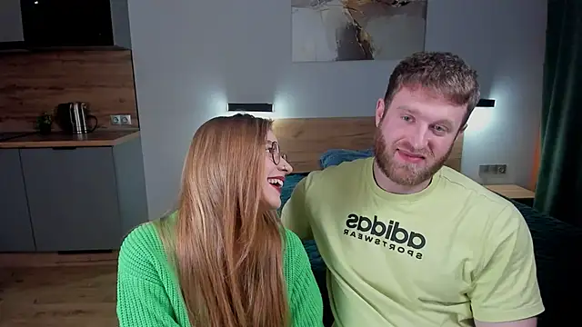 Enjoy everymoment  online show from February 2, 8:41 pm