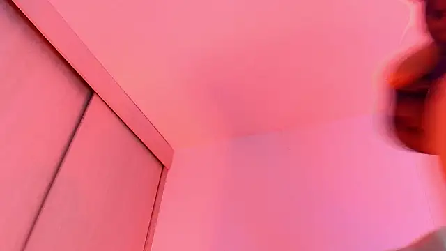 Alyssia Collins online show from October 7, 6:21 am