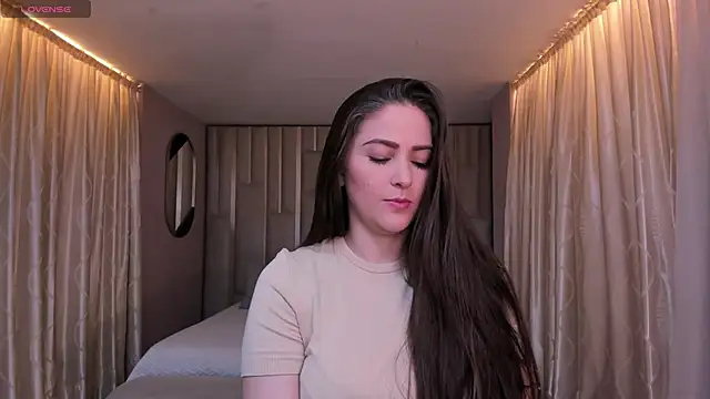 BeccaBaxter online show from February 27, 7:15 pm