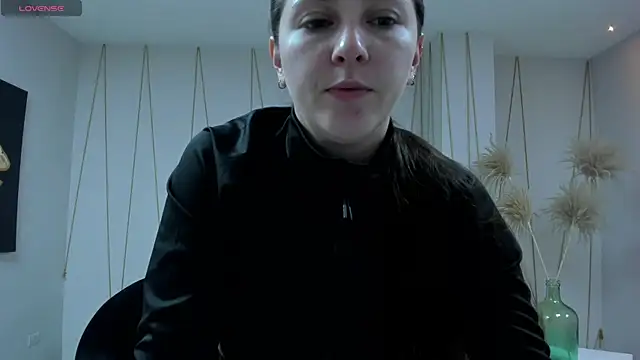 BeccaBaxter online show from June 18, 11:58 am