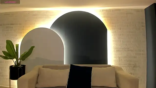 BeccaBaxter online show from July 7, 12:09 pm
