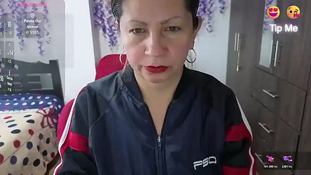 xxsexycutexxx online show from December 2, 11:37 am