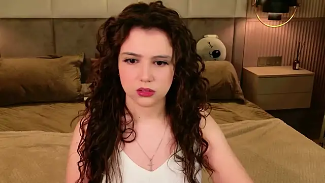 Snapshot of Pauline_Heaven chatting on March 16, 5:35 am Pauline Heaven online show from March 16, 5:35 am