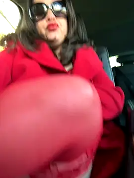 laarti online show from November 2, 3:25 pm