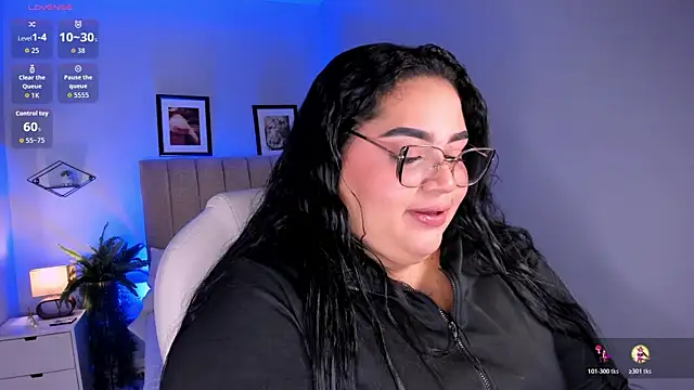 Snapshot of _michel_bbw chatting on March 28, 3:28 am michel bbw online show from March 28, 3:28 am