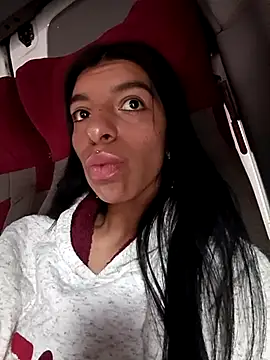 Ariell Kieran online show from February 19, 6:00 pm