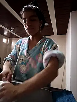 Ariell Kieran online show from March 11, 8:53 pm