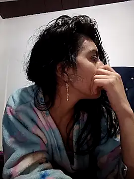 Ariell Kieran online show from March 11, 11:59 pm