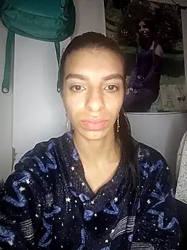 Ariell Kieran online show from October 12, 6:12 am