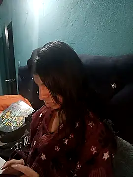 Ariell Kieran online show from October 25, 7:38 am