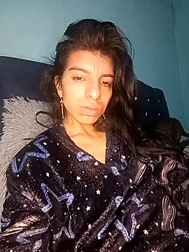 Ariell Kieran online show from January 13, 6:40 am