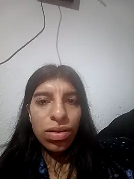Ariell Kieran online show from May 8, 2:06 am