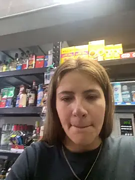 Andrea18 blonde online show from June 30, 9:05 pm