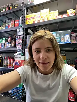 Andrea18 blonde online show from July 6, 3:03 pm