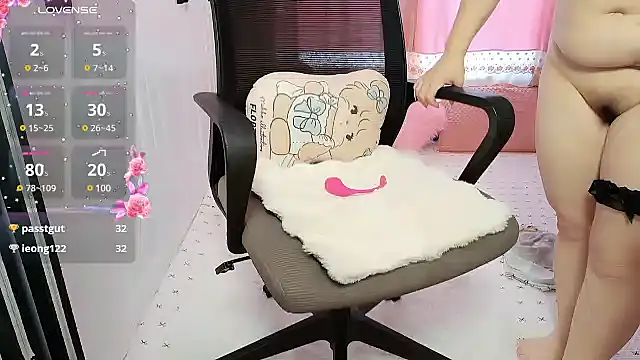 yanyan-aa online show from March 20, 1:35 am