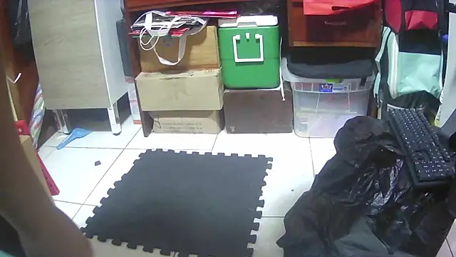 Snapshot of Fuckmehard878 chatting on March 12, 7:31 pm Fuckmehard878 online show from March 12, 7:31 pm