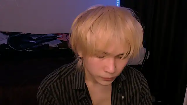 Snapshot of rennnuts chatting on February 27, 3:34 pm rennnuts online show from February 27, 3:34 pm