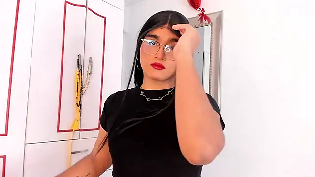 Snapshot of Karla_Dior7 chatting on February 26, 4:28 pm Karla Dior7 online show from February 26, 4:28 pm