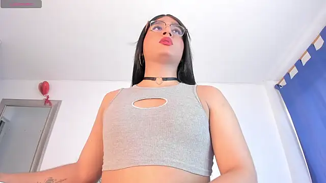 Snapshot of Karla_Dior7 chatting on March 6, 8:38 pm Karla Dior7 online show from March 6, 8:38 pm