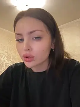 Lora Rosee online show from March 21, 5:34 pm