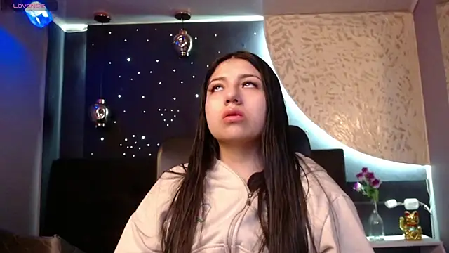 Snapshot of sweety_ashly chatting on March 14, 11:23 am sweety ashly online show from March 14, 11:23 am