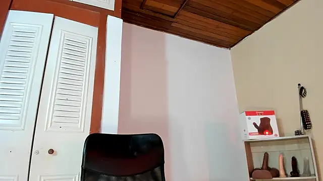 Violetta 0 online show from October 16, 12:50 pm