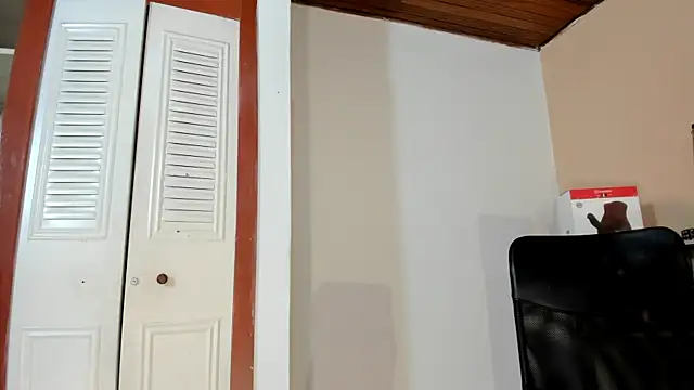 Violetta 0 online show from October 17, 12:30 pm