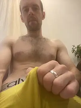 LynnAhNight online show from September 12, 3:17 am