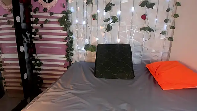 cassidy blossom online show from February 12, 2:35 am