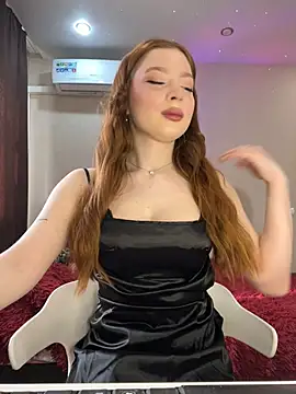 JessRoal online show from February 16, 7:15 am