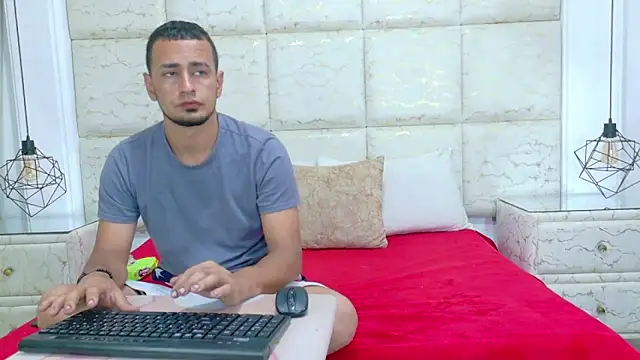 ThaliaANDNicholas online show from March 4, 7:54 pm