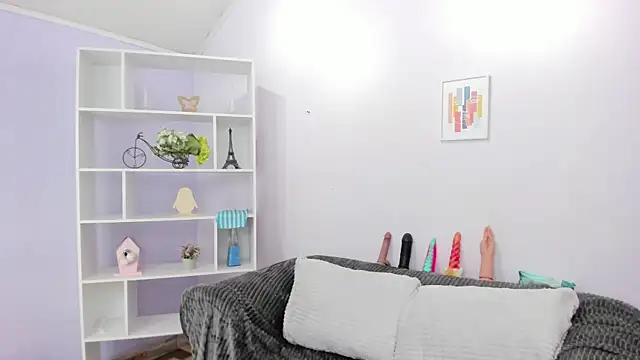 Hiyakasudere online show from September 27, 12:43 pm