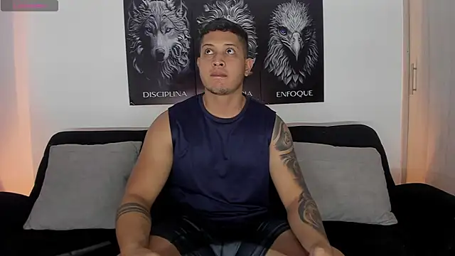 JohanSmith online show from September 30, 12:15 am