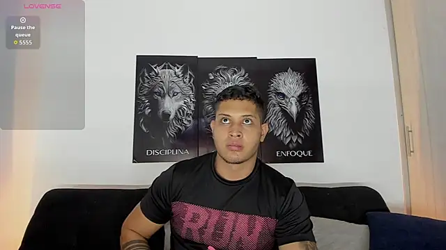 JohanSmith online show from October 2, 2:07 am