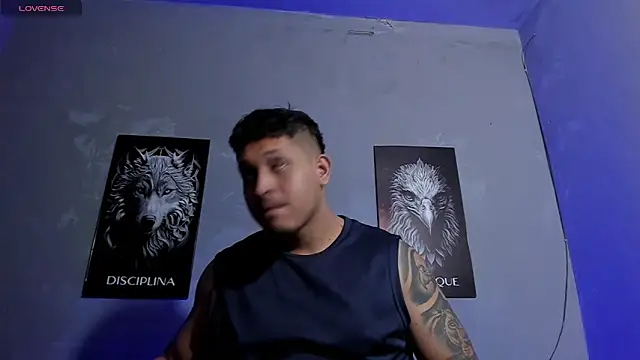 JohanSmith online show from March 12, 2:07 am