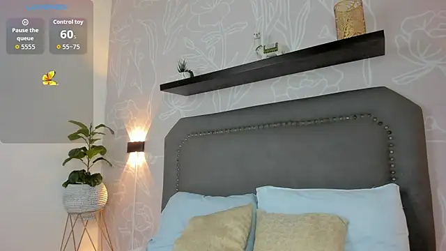 Snapshot of keithy_sex chatting on October 4, 2:15 pm keithy sex online show from October 4, 2:15 pm